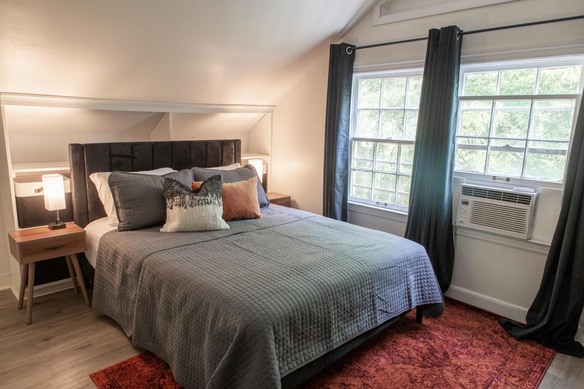 J Birds' Cottage Midtown Мемфис Экстерьер фото